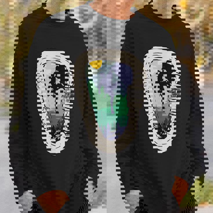 Gravity Is A Myth カラビナ ロッククライミング 山登り スウェットシャツ 彼への贈り物