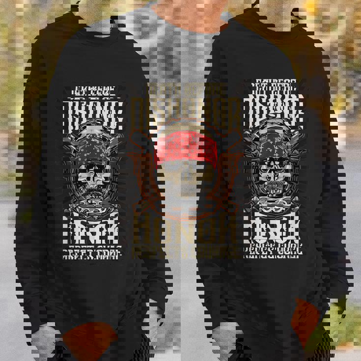 Honor Respect Courage メタルツール 真鍮ナックル スウェットシャツ 彼への贈り物