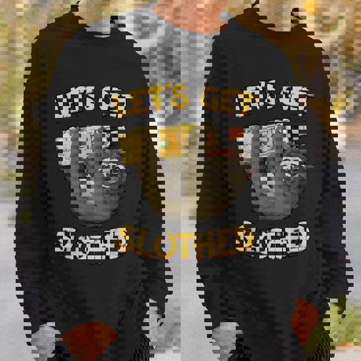 Let's Getlothed テキーラ-面白い飲酒ナマケモノ スウェットシャツ 彼への贈り物