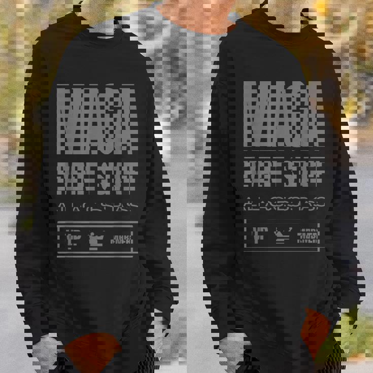 NewDark Maga イベントスタッフパス ダークmaga ブラックアウト Dark Maga スウェットシャツ 彼への贈り物