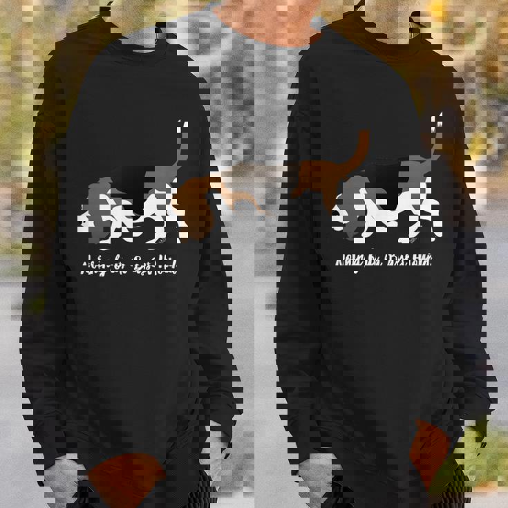 Nothing But A Basset Hound Dog Love For The Basset Baritone スウェットシャツ 彼への贈り物