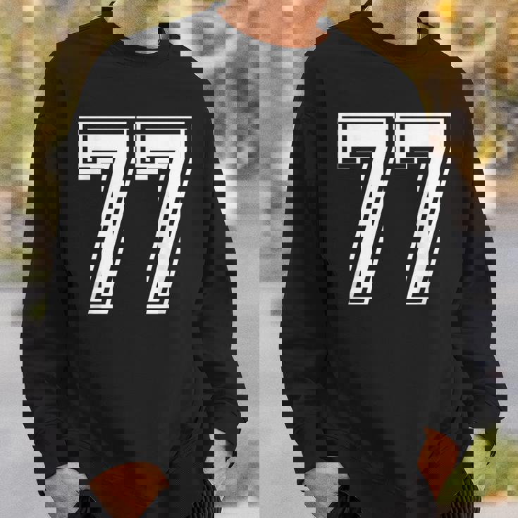 Number 77 Birthday 77Thports Player チーム番号入りジャージ スウェットシャツ 彼への贈り物