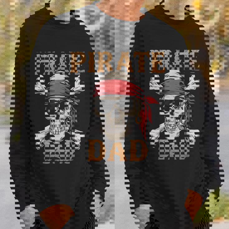 Pirate Dadkull クロスボーン 面白いお父さんギフト 父の日に スウェットシャツ 彼への贈り物