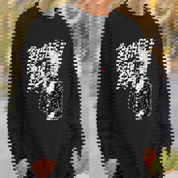 Rockabilly Rebel Blonde Pinup With Attitude Graphic スウェットシャツ 彼への贈り物
