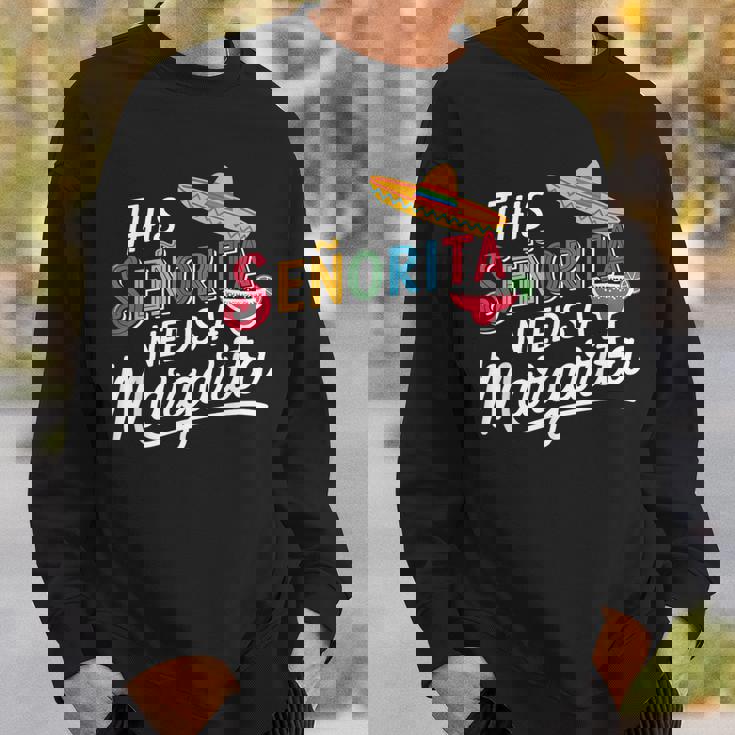 Senorita Margarita Lover Cinco De Mayo Fiesta ギフト スウェットシャツ 彼への贈り物