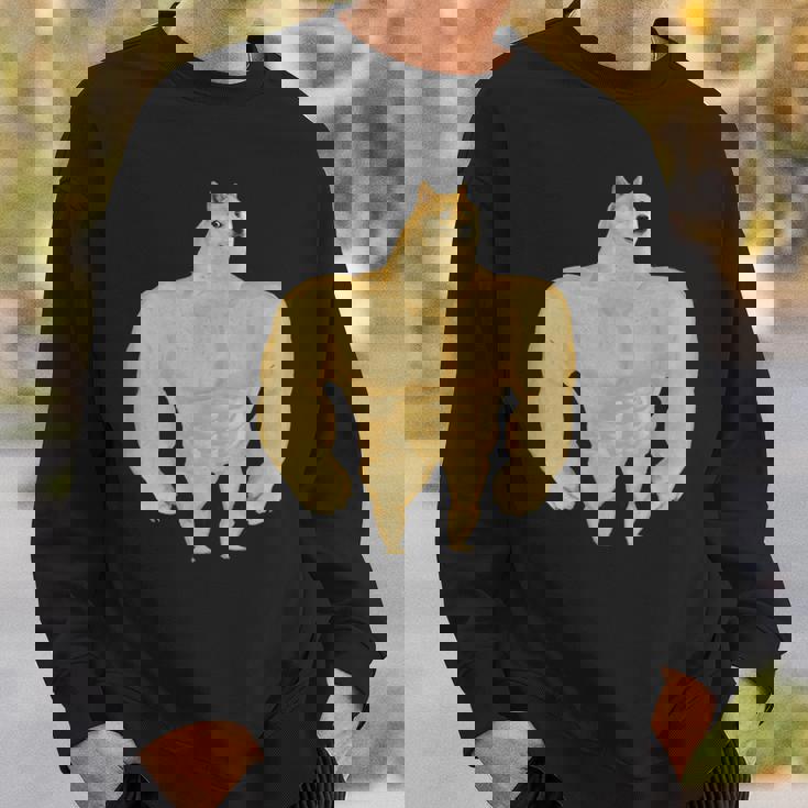 Swole Doge Meme Buff Doge Meme スウェットシャツ 彼への贈り物