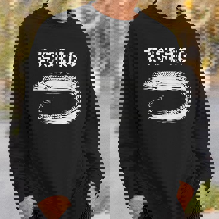 Tachiuo 太刀魚 タチウオ 魚好き 願掛け 釣り好き 海釣り 趣味 おもしろ 寿司ネタ 趣味釣り 船釣り 釣り スウェットシャツ 彼への贈り物