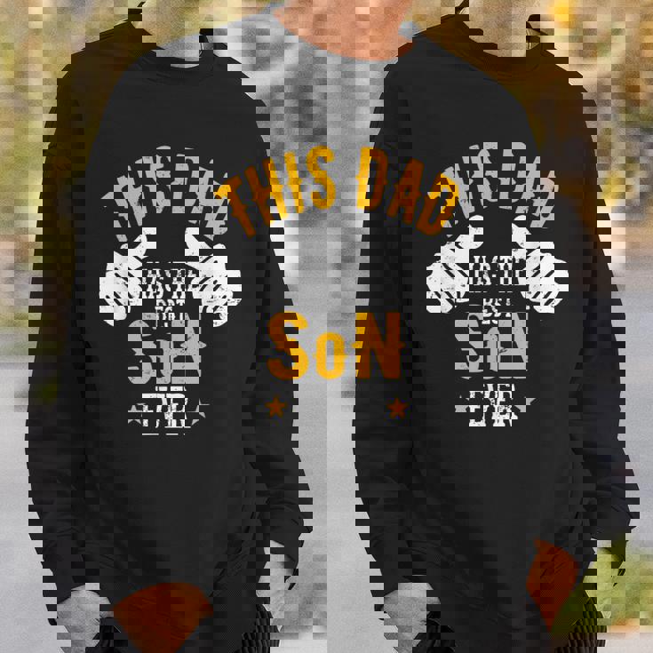 This Dad Has The Beston Ever 父の日 Fromon スウェットシャツ 彼への贈り物