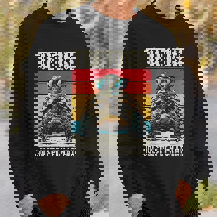 Tortoise 地球上で最もクールなペット、面白いカメ スウェットシャツ 彼への贈り物