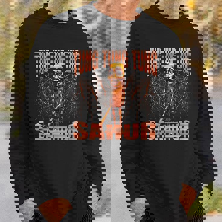 Tung Tung Tungahur 海賊版ブレインロットイタリアンブレインロットミーム スウェットシャツ 彼への贈り物