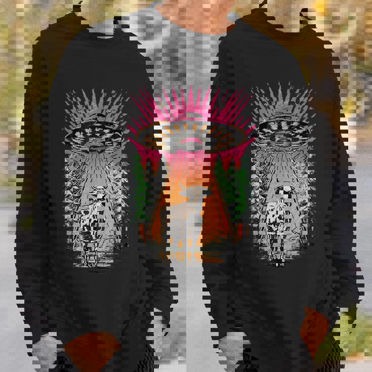 Ufo 牛 誘拐 面白い ヴィンテージ レトロ エイリアン 超常現象 スウェットシャツ 彼への贈り物