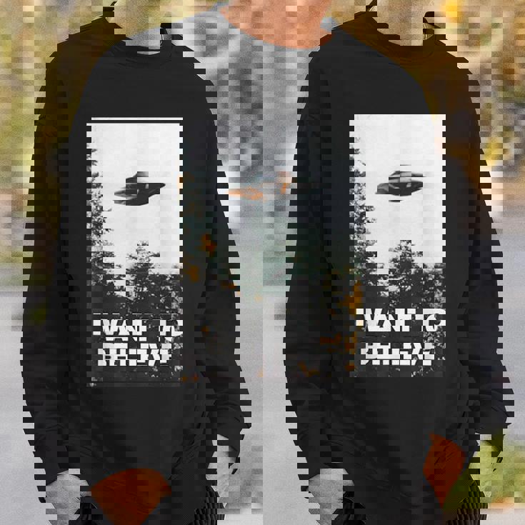 Ufoシャツ I Want To Believe Alien Ufotシャツ スウェットシャツ 彼への贈り物