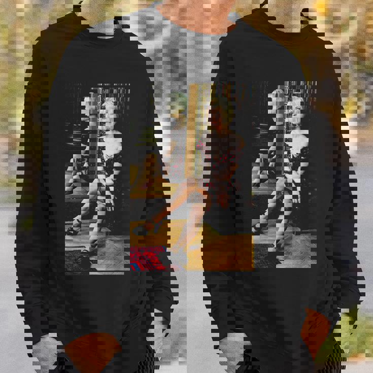 Usポップスター、シンディ・ローパー1993年撮影。 スウェットシャツ 彼への贈り物