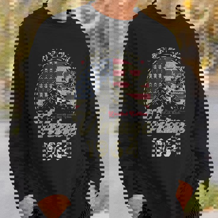 Vintage 1964 愛国的なイーグル、61歳の誕生日、アメリカ国旗 スウェットシャツ 彼への贈り物