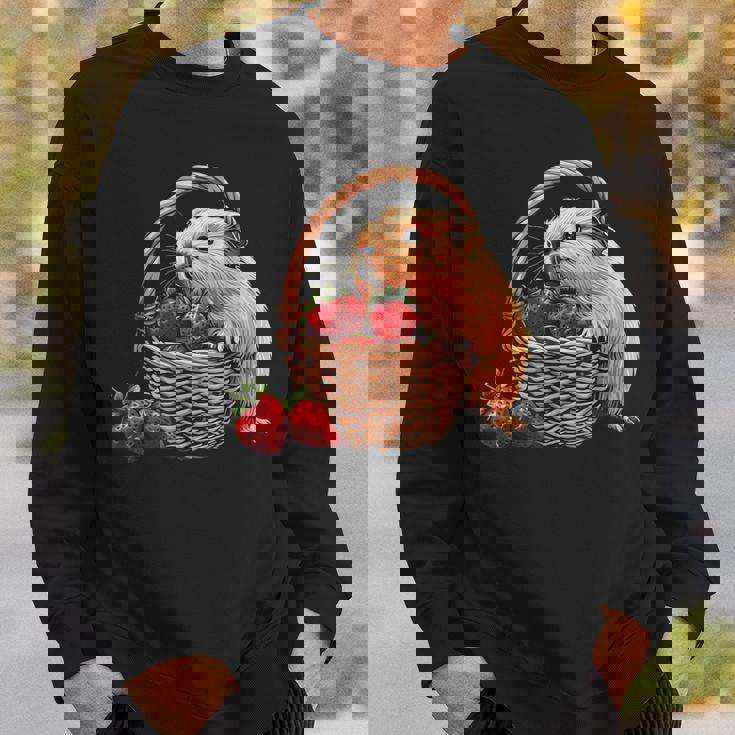 いちご モルモット いちご 野生動物 かわいい モルモット スウェットシャツ 彼への贈り物