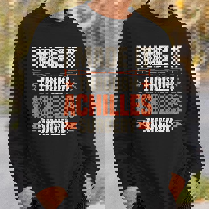 おかしな手術 サバイバー デザイン リカバリー アキレス手術 スウェットシャツ 彼への贈り物