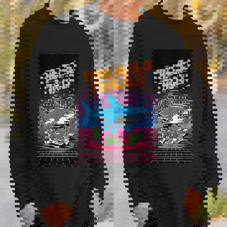 おもしろイタリアンゲーマー ミーム トララレロ トラララ 8ビット シャーク キッズ スウェットシャツ 彼への贈り物