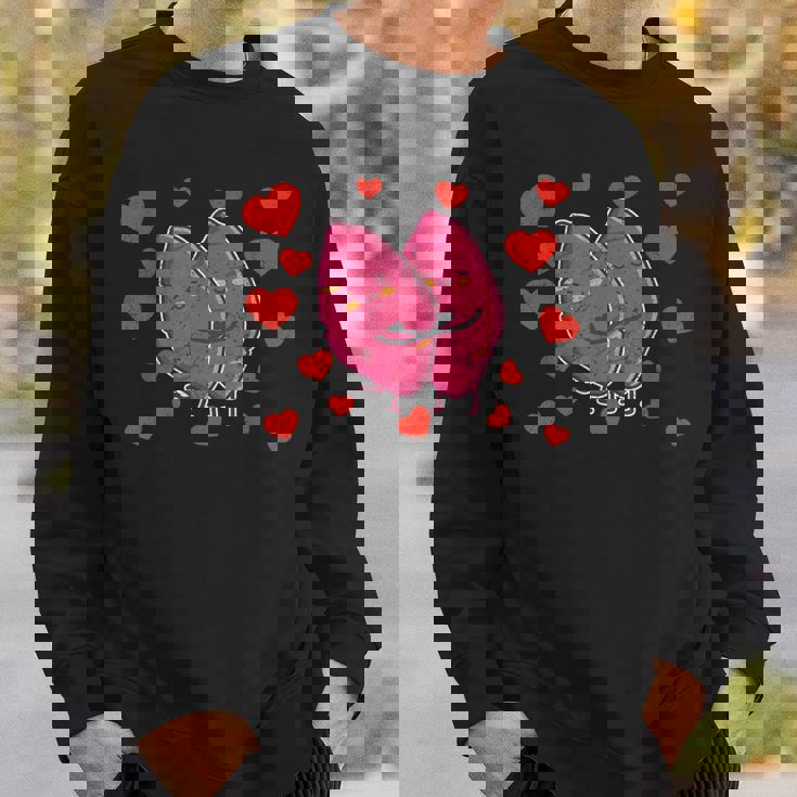 かわいいサツマイモ カップル ハグサツマイモ スウェットシャツ 彼への贈り物