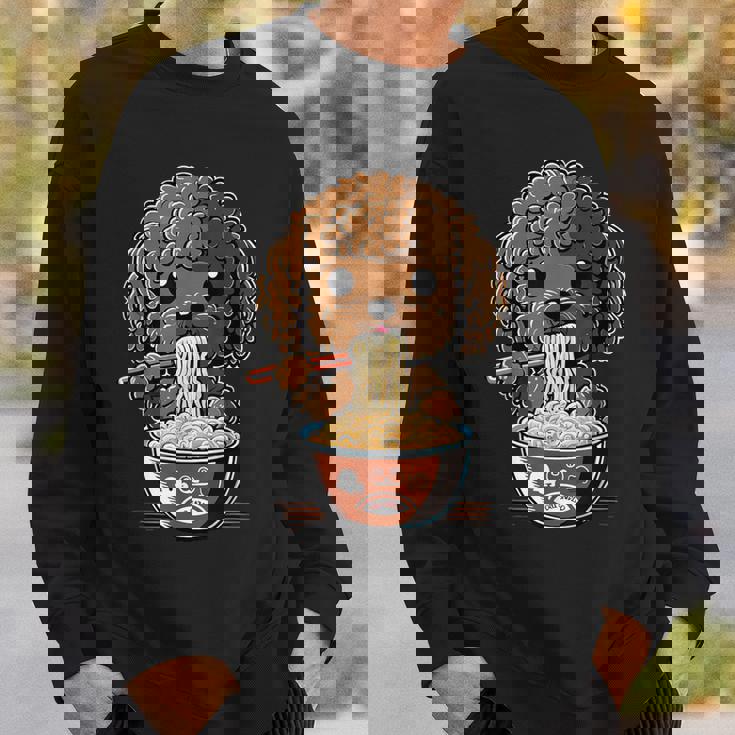 かわいいトイプードル 犬食べるラーメン スウェットシャツ 彼への贈り物