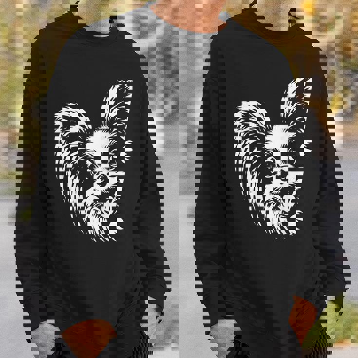 かわいい覗くパピヨン犬のグラフィック デザイン スウェットシャツ 彼への贈り物