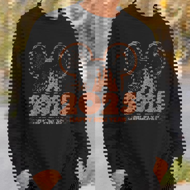 ねずみ 2025 新年あけましておめでとうございます 花火パーティー 2025 ファミリー スウェットシャツ 彼への贈り物