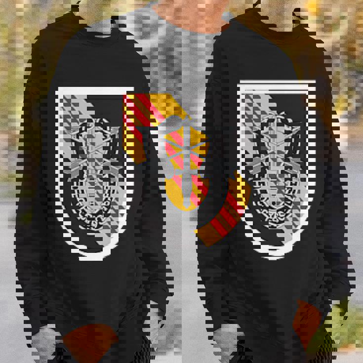 アメリカ陸軍第5特殊部隊グループ ベレー帽 閃光と紋章 スウェットシャツ 彼への贈り物