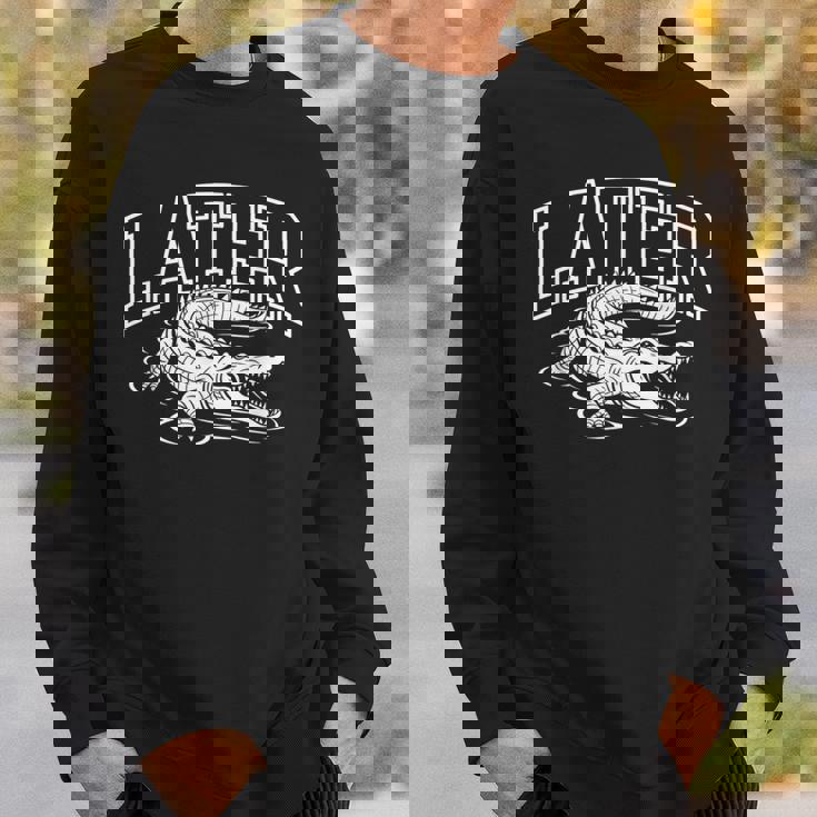 アリゲーター後で面白い皮肉なグラフィックノベルティ格言 スウェットシャツ 彼への贈り物