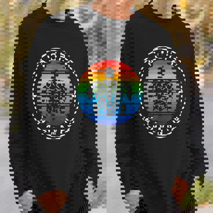 アロハ ハワイ ハワイアン ウミガメ ビーチ オーシャン レインボー ホヌ スウェットシャツ 彼への贈り物