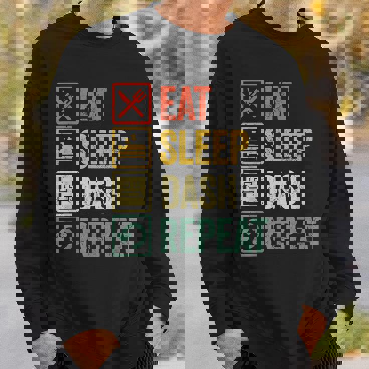 イートスリープダッシュリピートビデオゲームジオメトリビデオゲーマー スウェットシャツ 彼への贈り物