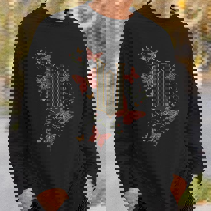 ウィキッドムービーロゴ W バタフライ スウェットシャツ 彼への贈り物