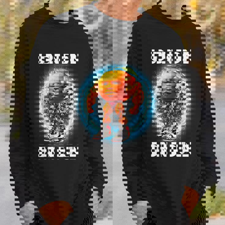 ウディン・ディン・ダン・ウディンドゥン イタリアンブレインロット・ミーム スウェットシャツ 彼への贈り物