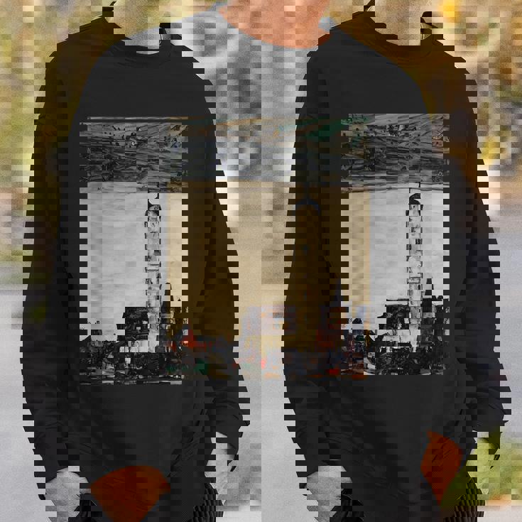 エゴン・シーレ作「ドナウ川のシュタインの教会」1913 スウェットシャツ 彼への贈り物