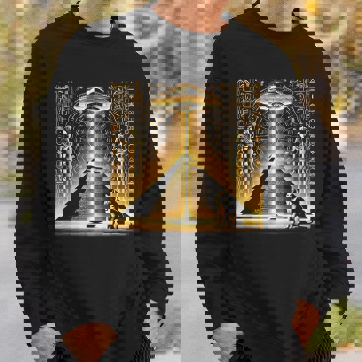 エジプトピラミッドufo猫と光エネルギー Egypt Ufo Pyramid Beam スウェットシャツ 彼への贈り物