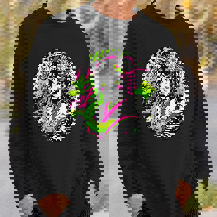 オタク愛好家のためのドラゴンボンド付きカワイイアニメ芸者 スウェットシャツ 彼への贈り物