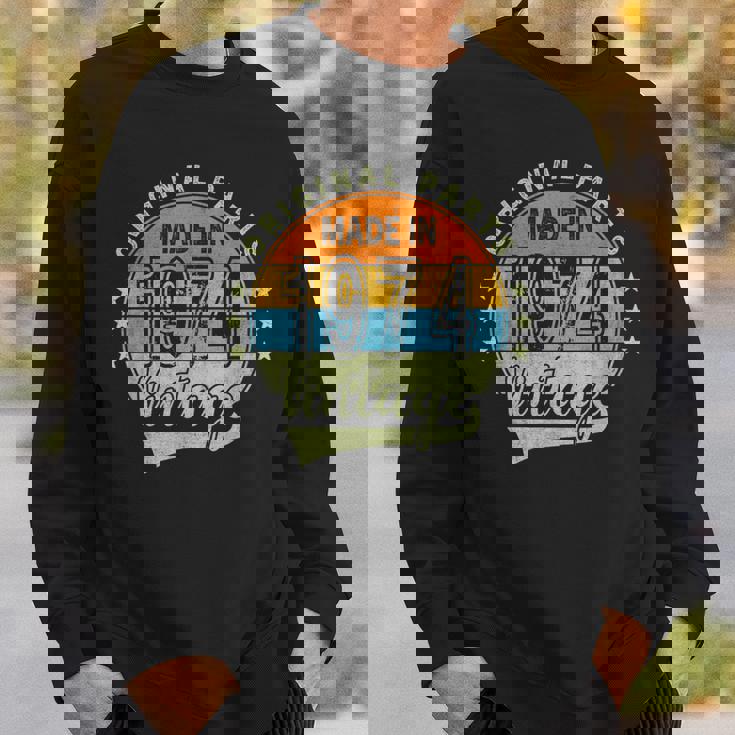 オリジナルパーツ 1974年生まれ ヴィンテージ 50歳 誕生日 レトロ スウェットシャツ 彼への贈り物