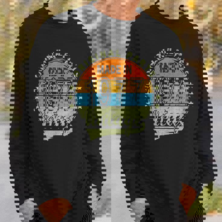 オリジナルパーツ 1977年生まれ ヴィンテージ 47歳 誕生日 レトロ スウェットシャツ 彼への贈り物