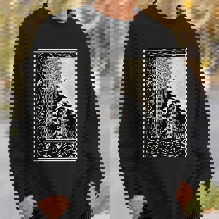 オーブリー・ビアズリー作「女に似た悪魔」1893 スウェットシャツ 彼への贈り物