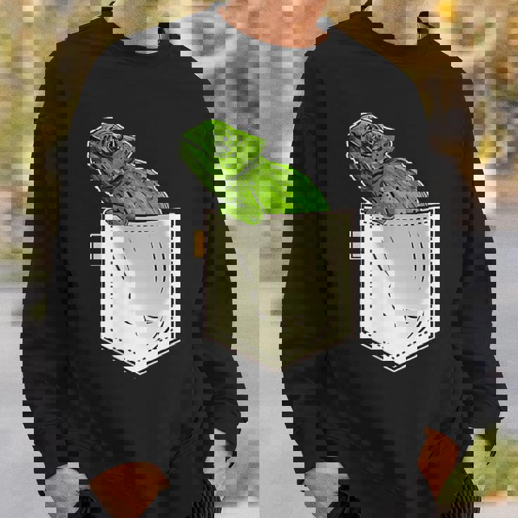 カメレオンポケットバッジ スウェットシャツ 彼への贈り物