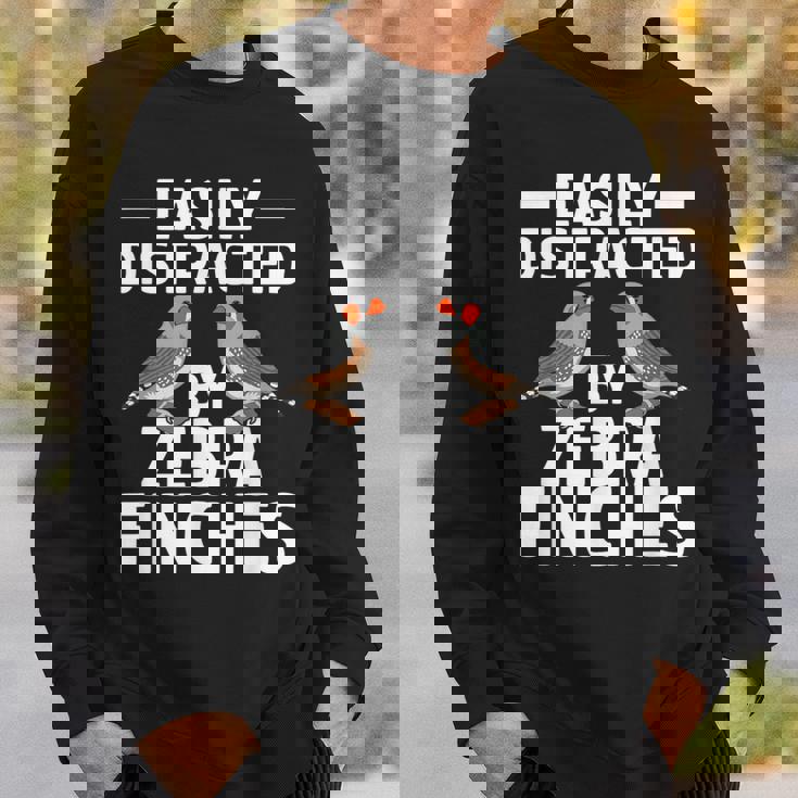 キンカチョウの飼育員はキンカチョウに気をそらされやすい スウェットシャツ 彼への贈り物