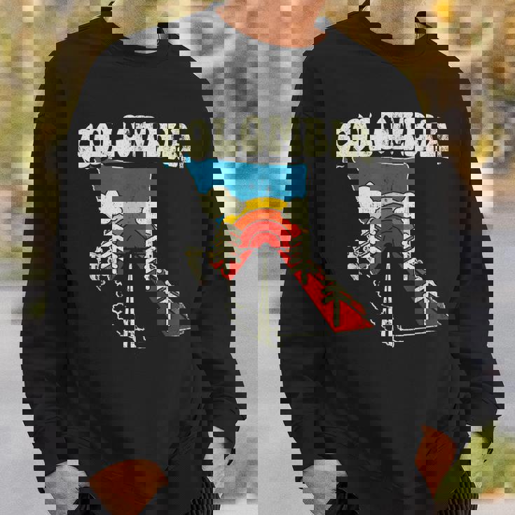 コロンビア ビンテージ コロンビアン カントリー レインボー レトロ 70年代地図 スウェットシャツ 彼への贈り物