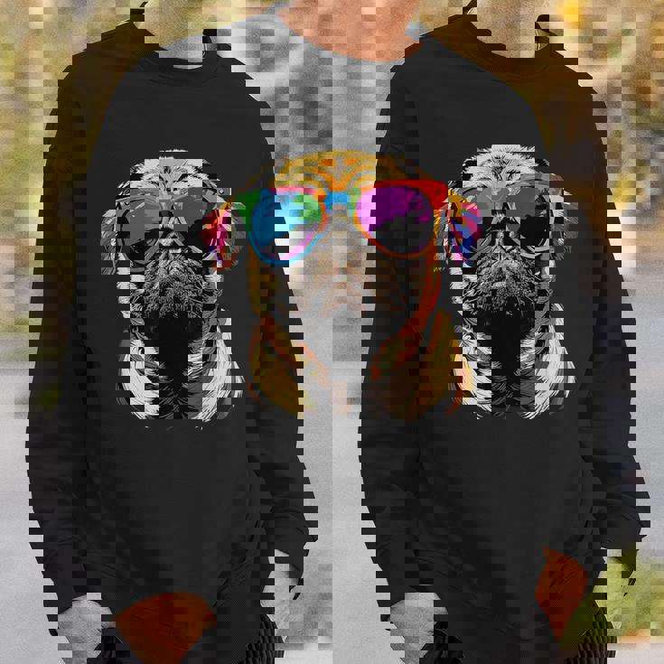 サングラスとパグベージュ犬愛カーリンかわいいパグ スウェットシャツ 彼への贈り物