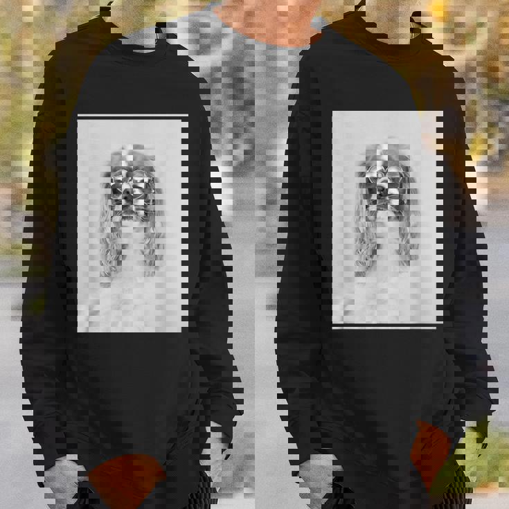 サングラスをかけたキャバリア スウェットシャツ 彼への贈り物