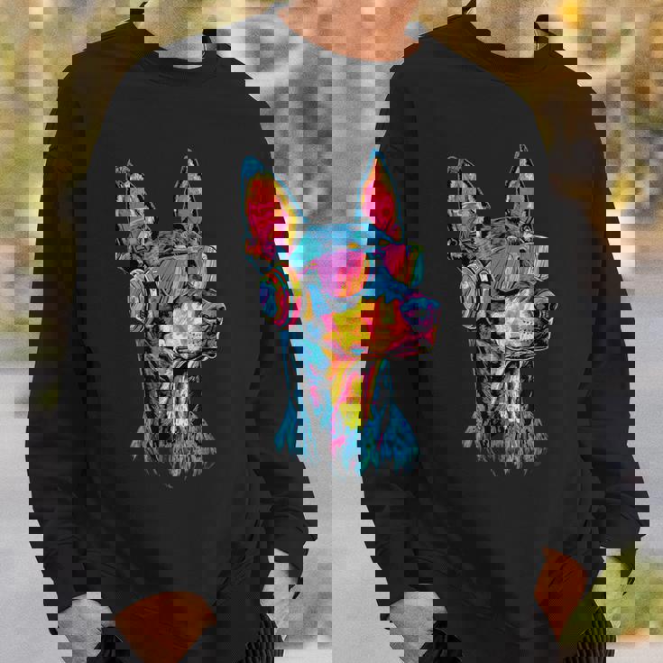 サングラスをかけたドーベルマン 犬のモチーフ 誇り高いドーベルマン スウェットシャツ 彼への贈り物