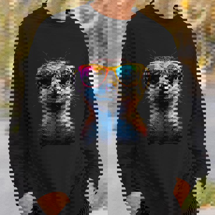 サングラスをかけたミーアキャット カラフルかわいいミーアキャット スウェットシャツ 彼への贈り物