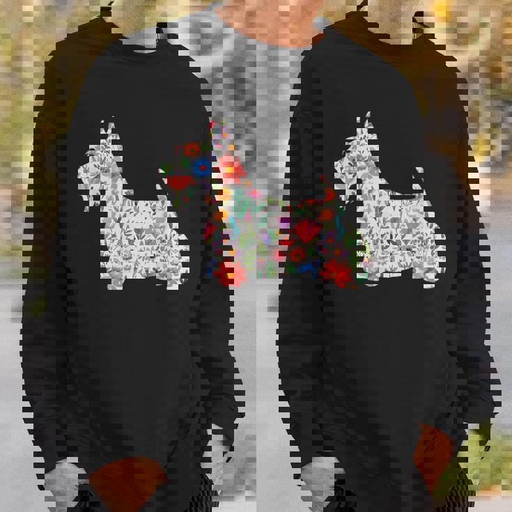 スコティッシュテリア水彩フラワーデザイン。 スウェットシャツ 彼への贈り物