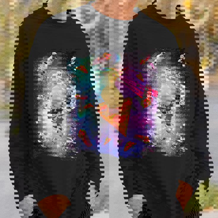 スペースレーザーアヒル食べるピザ、ギャラクシーダック。 スウェットシャツ 彼への贈り物