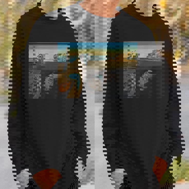 ダリによる有名な絵画の持続性 スウェットシャツ 彼への贈り物