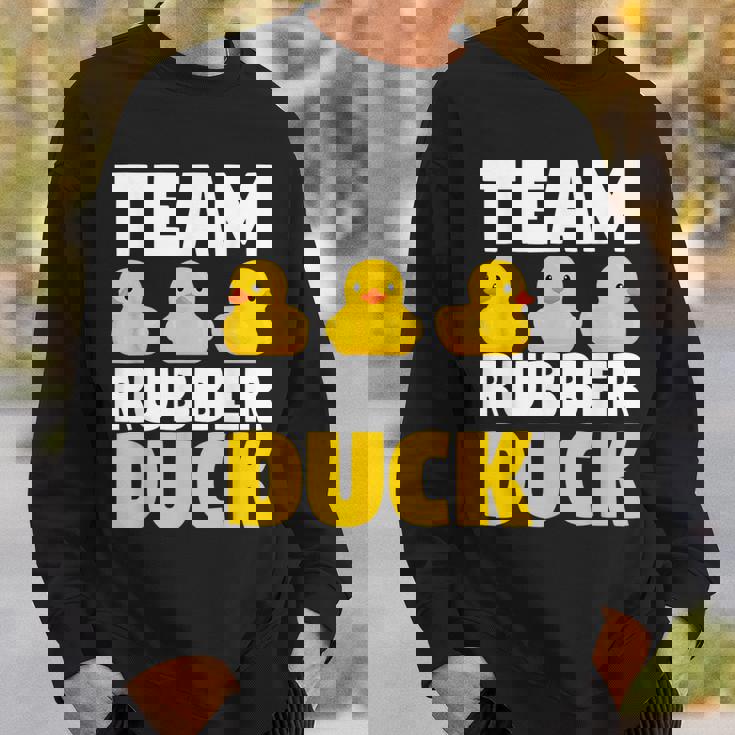 チームラバーダックラバーダック。 スウェットシャツ 彼への贈り物