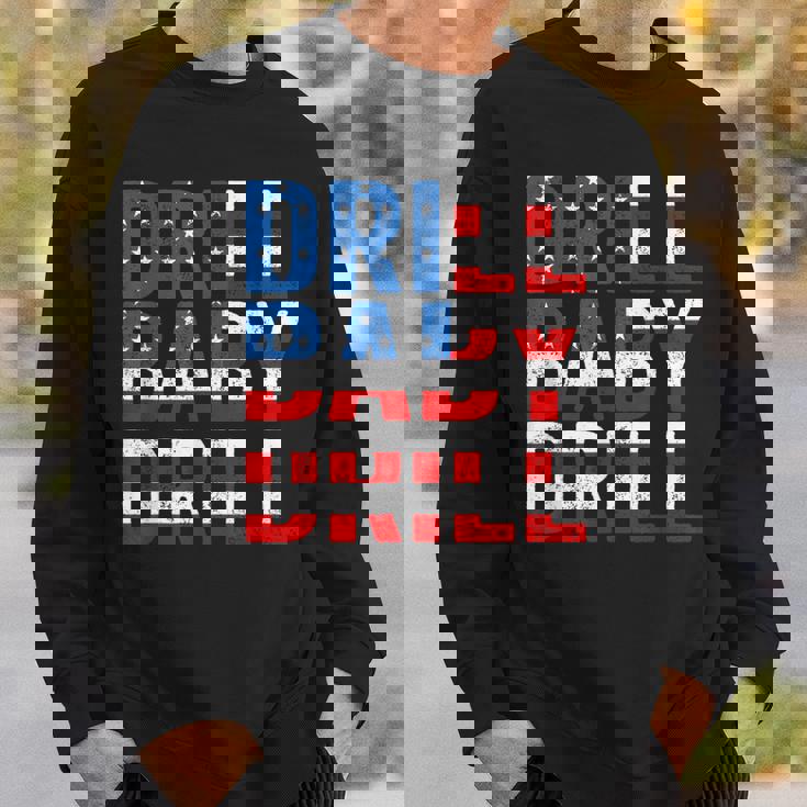 ドリル ベビー ドリル トランプ 2024 マーチ ドリル ベビードリル スウェットシャツ 彼への贈り物