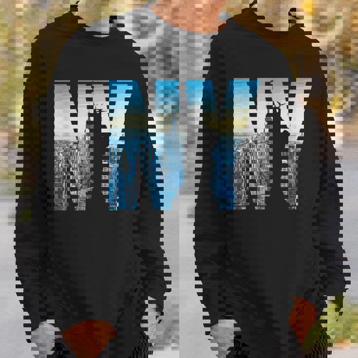 ニューヨーク市のデザインnyc自由の女神アーバン スウェットシャツ 彼への贈り物